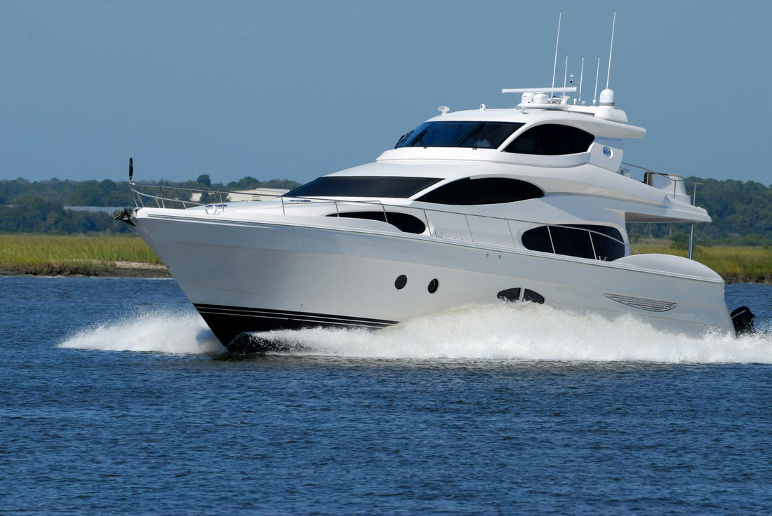 Wrap vs. Paint Protection Film (PPF): Which is Right for Your Boat or Car in Miami? Marine Wraps Solution