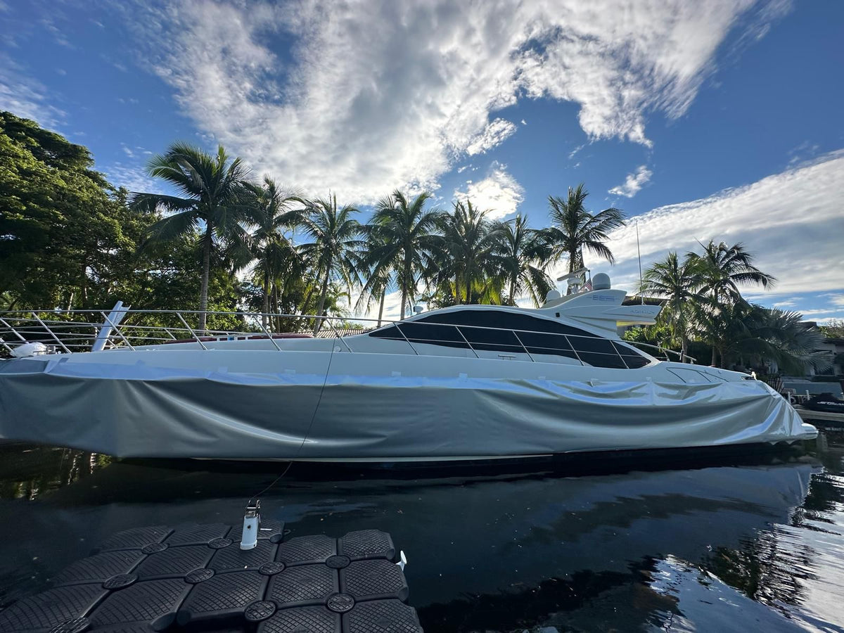 Preparing a Boat for Wrapping service. Done in Miami